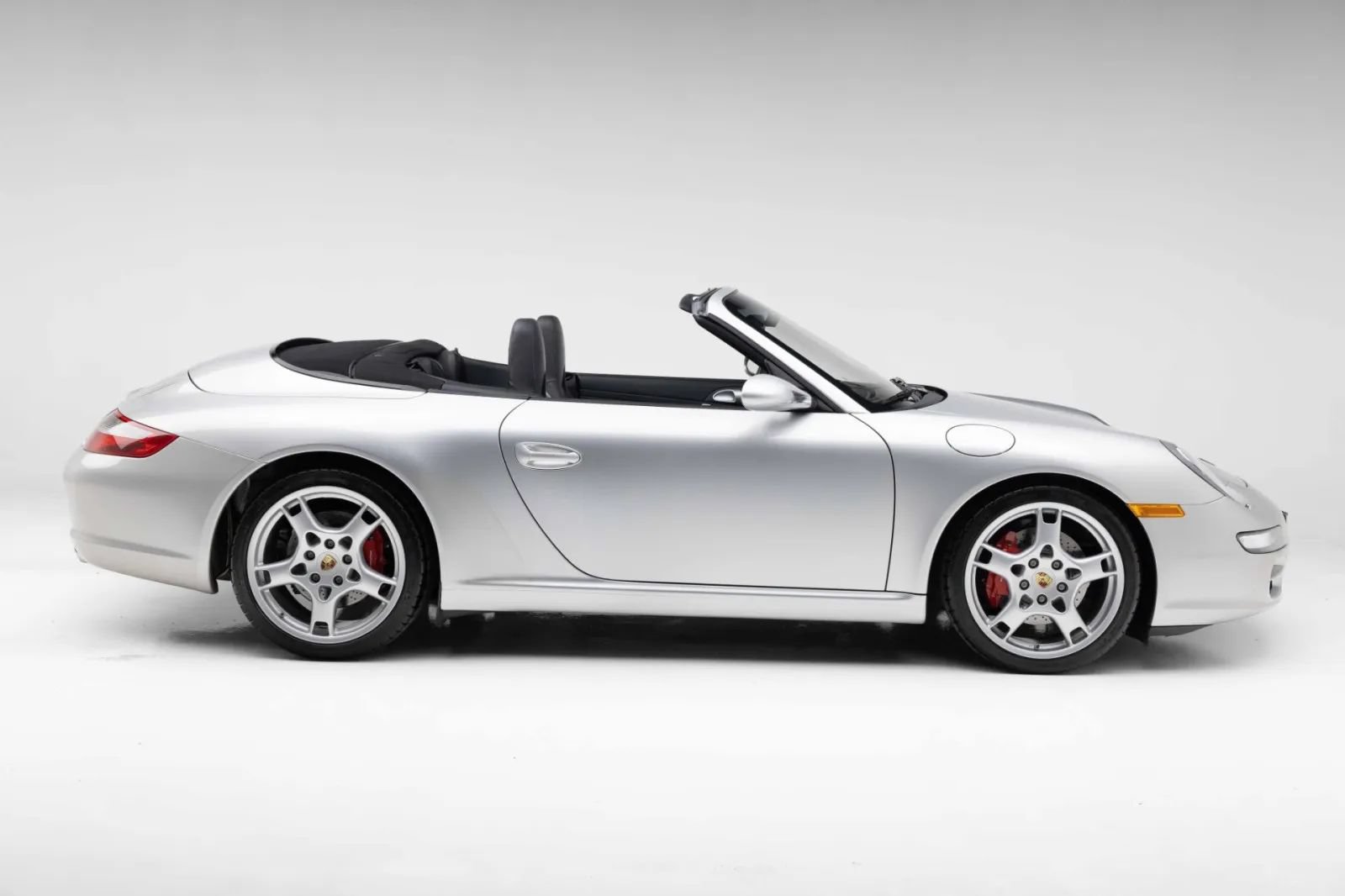 Used 2006 Porsche 911 Carrera S RWD image 15