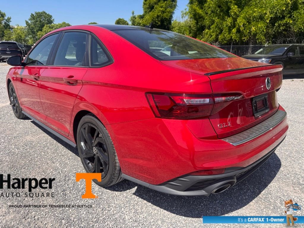 Used 2023 Volkswagen Jetta GLI Autobahn FWD image 3