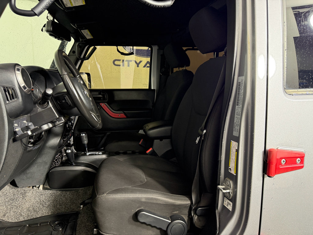 Used 2018 Jeep Wrangler Unlimited Sport S image 14