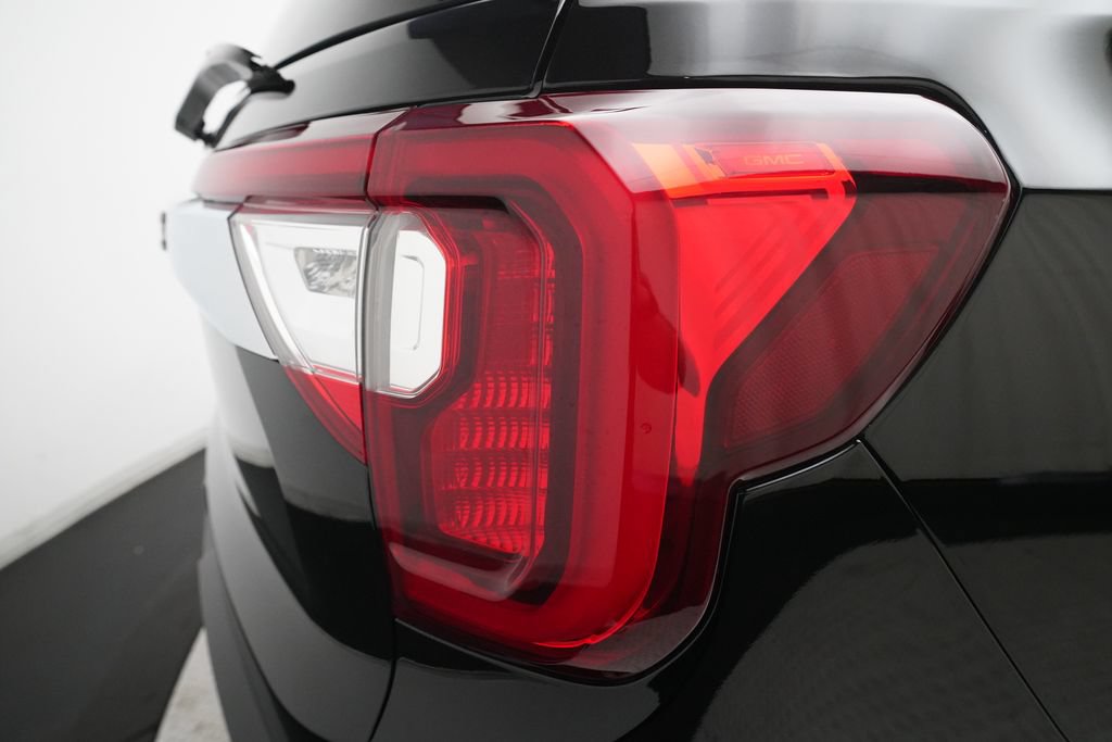 Used 2023 GMC Acadia Denali w/ Trailering Package FWD image 33