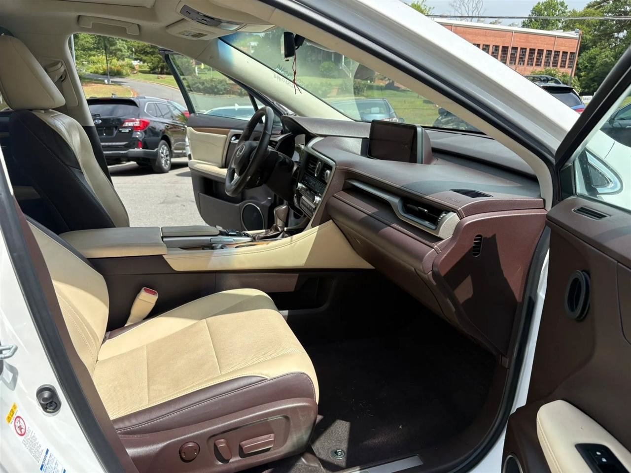Used 2017 Lexus RX 350 AWD w/ Premium Package image 12
