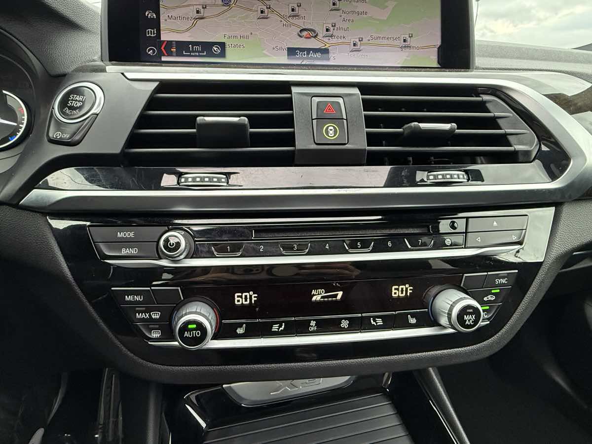 Used 2019 BMW X3 sDrive30i w/ M Sport Package 2 RWD image 24
