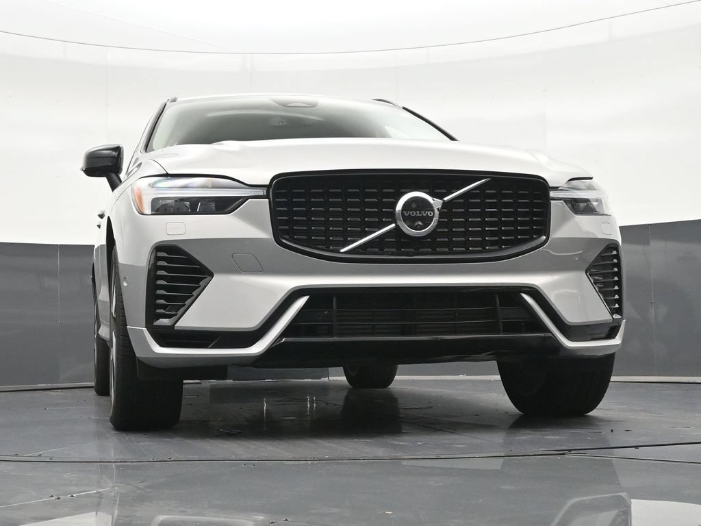 Used 2024 Volvo XC60 T8 Ultimate w/ Protection Package Premier AWD/4WD image 29