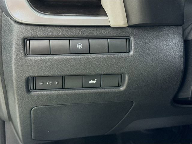 Used 2021 Nissan Rogue SL w/ Premium Package image 10