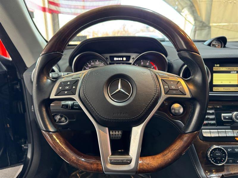 Used 2013 Mercedes-Benz SL 550 w/ Premium Pkg image 17