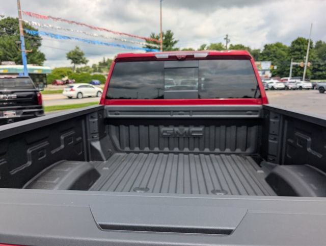 New 2026 GMC Sierra 2500 AT4 w/ AT4 Premium Plus Package AWD/4WD image 9