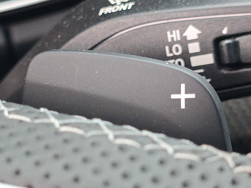 Used 2024 Audi SQ5 Premium Plus w/ Premium Plus Package image 34