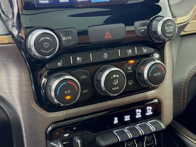 Used 2022 RAM 1500 Limited w/ Body Color Bumper Group image 16