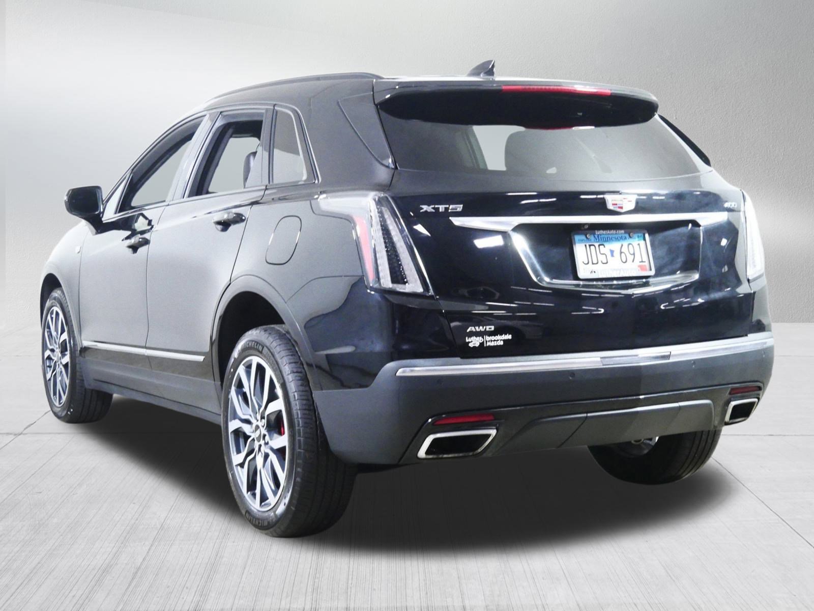 Used 2022 Cadillac XT5 Sportv image 5