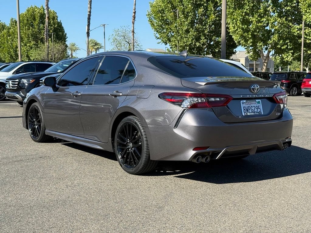 Used 2021 Toyota Camry XSE FWD image 7