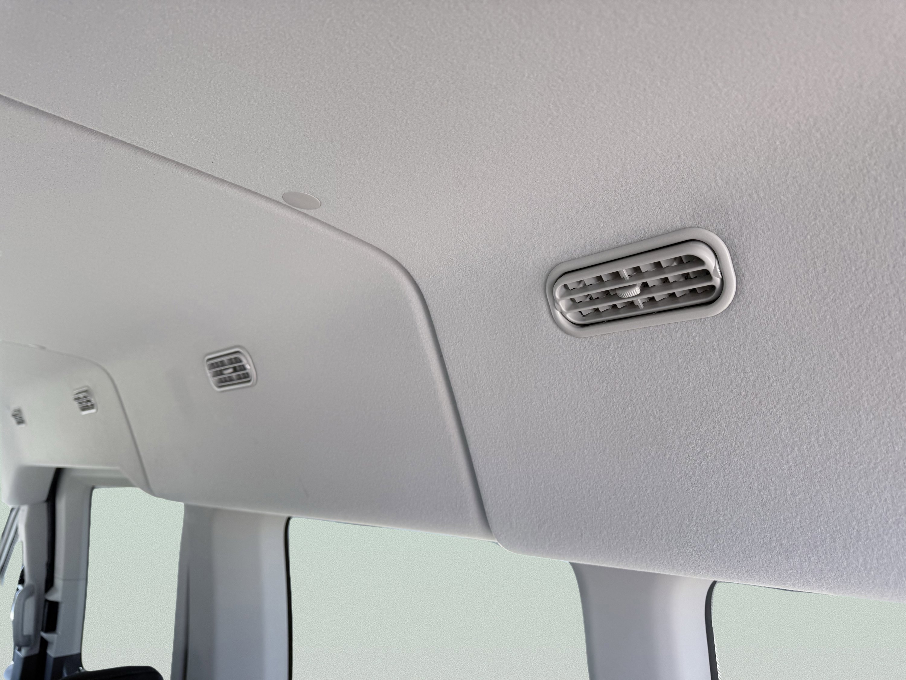 Used 2026 Ford Transit 350 XLT image 25