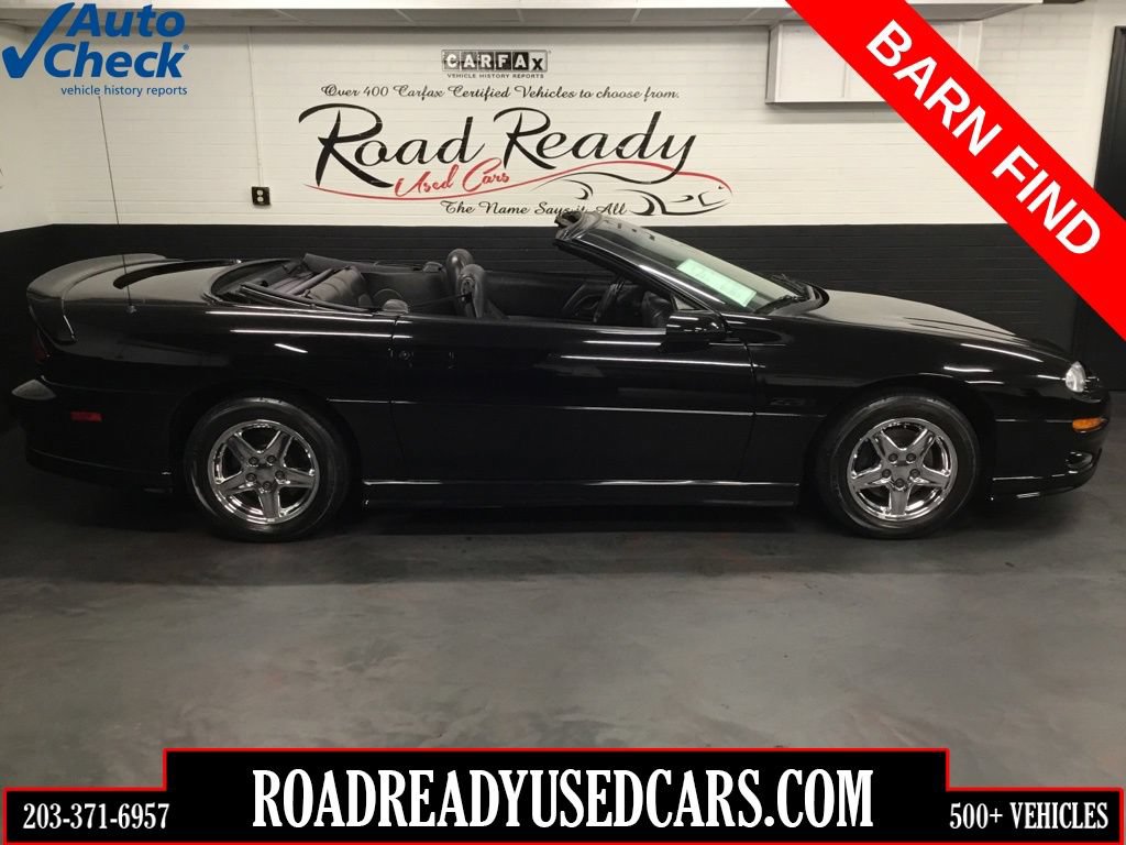 Used 2000 Chevrolet Camaro Z28 w/ Sport Appearance Pkg RWD image 1