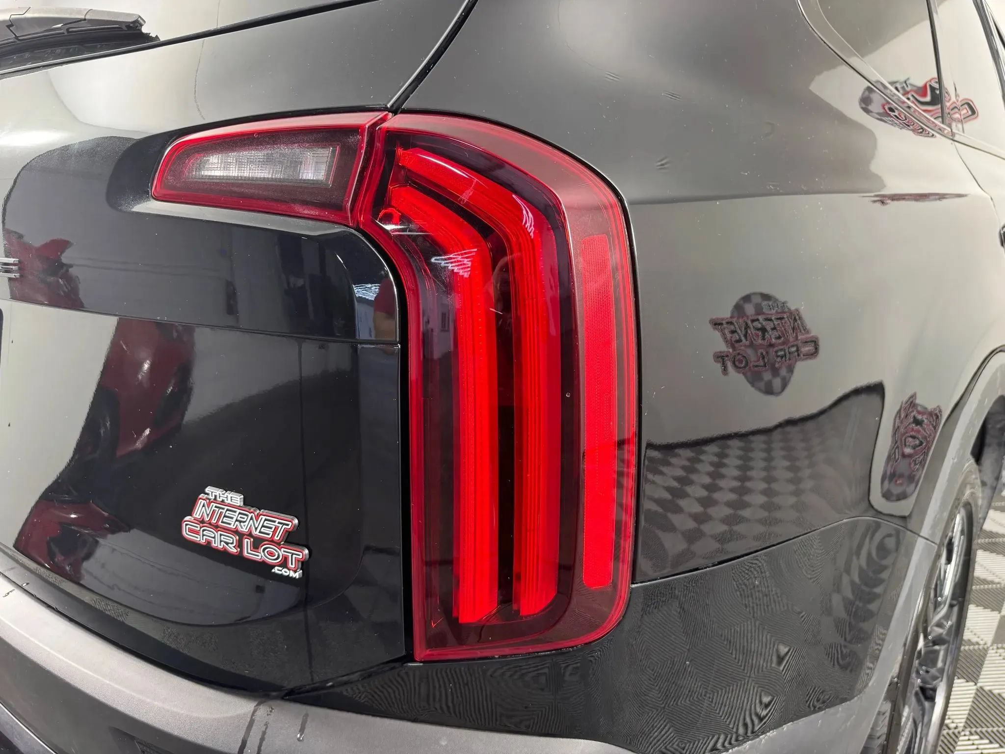 Used 2022 Kia Telluride SX w/ SX Prestige Package AWD/4WD image 32