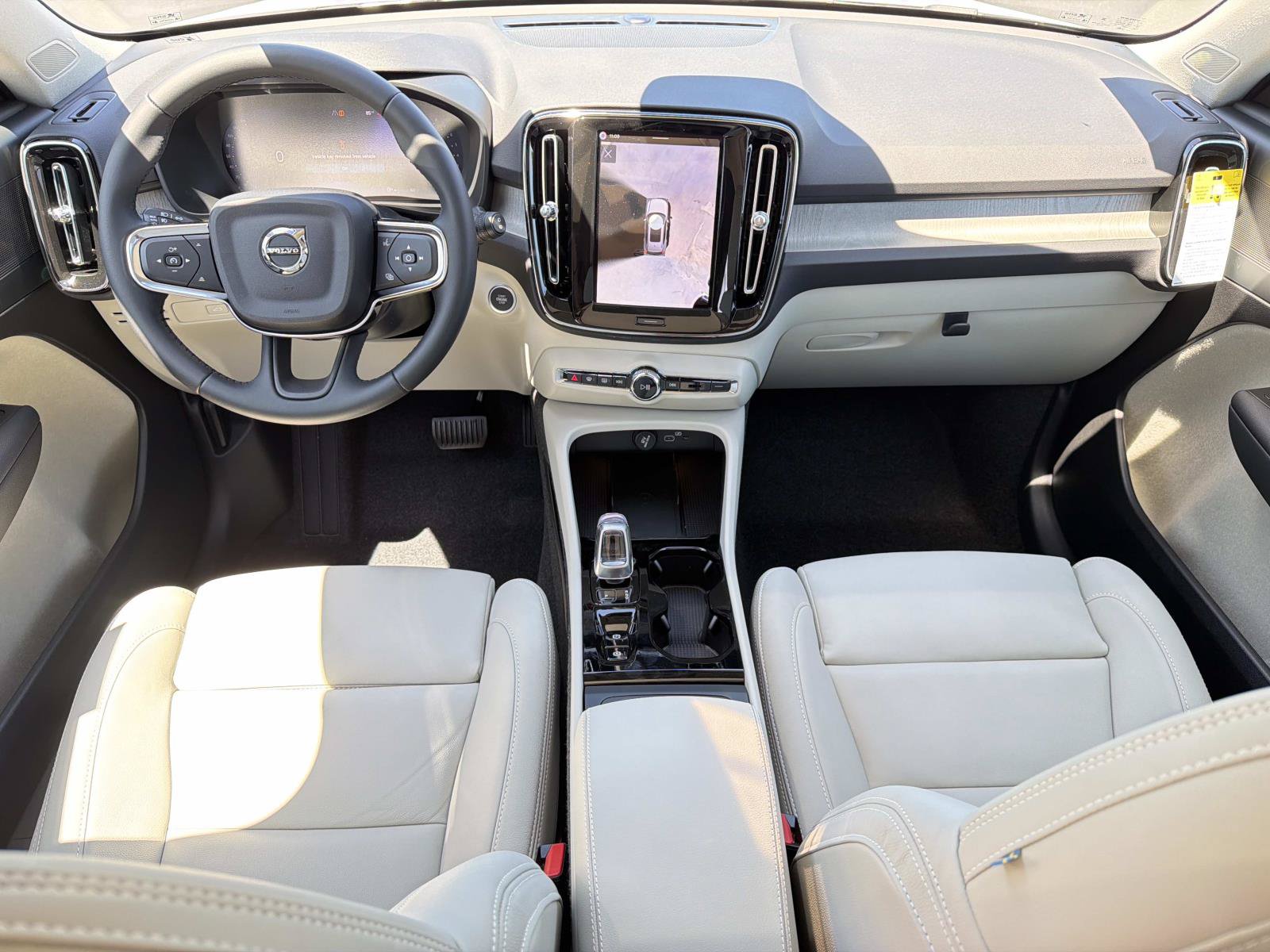 New 2026 Volvo XC40 B5 Plus w/ Protection Package Premier AWD/4WD image 7