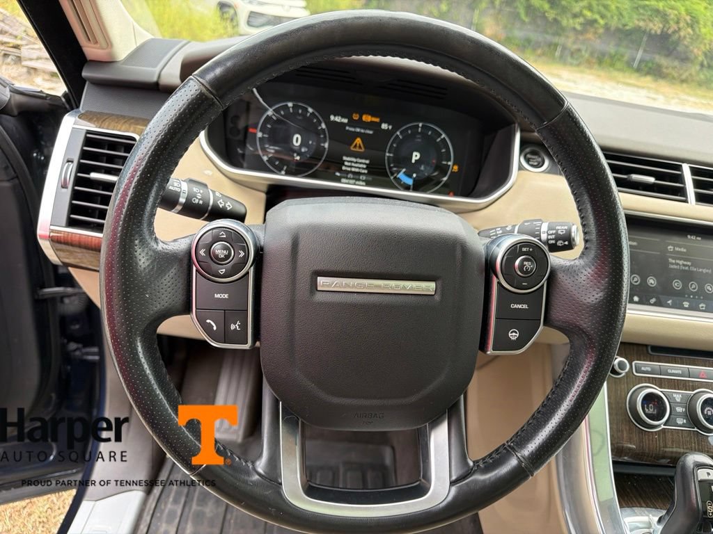 Used 2017 Land Rover Range Rover Sport HSE AWD/4WD image 16