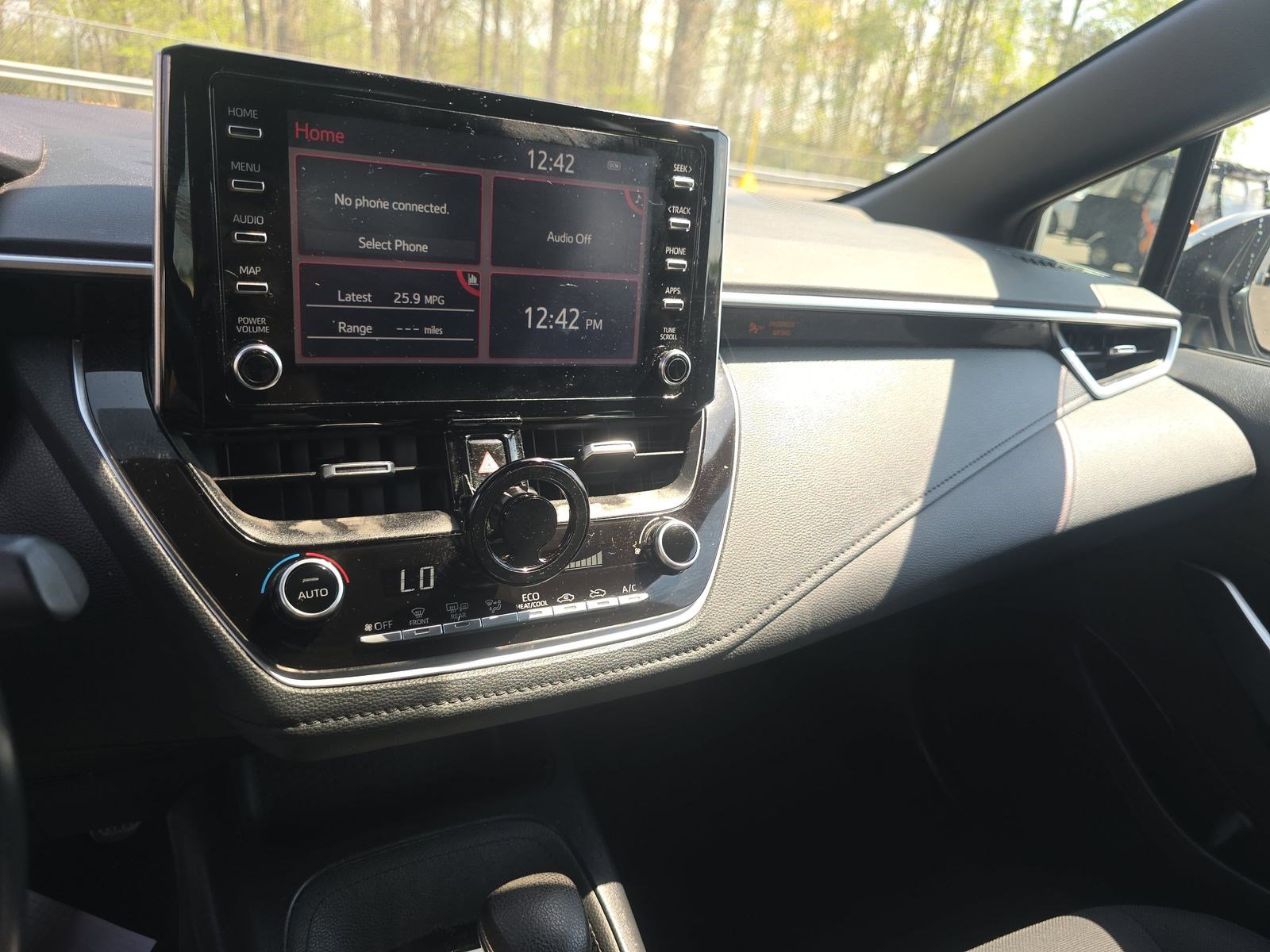Used 2020 Toyota Corolla SE image 11