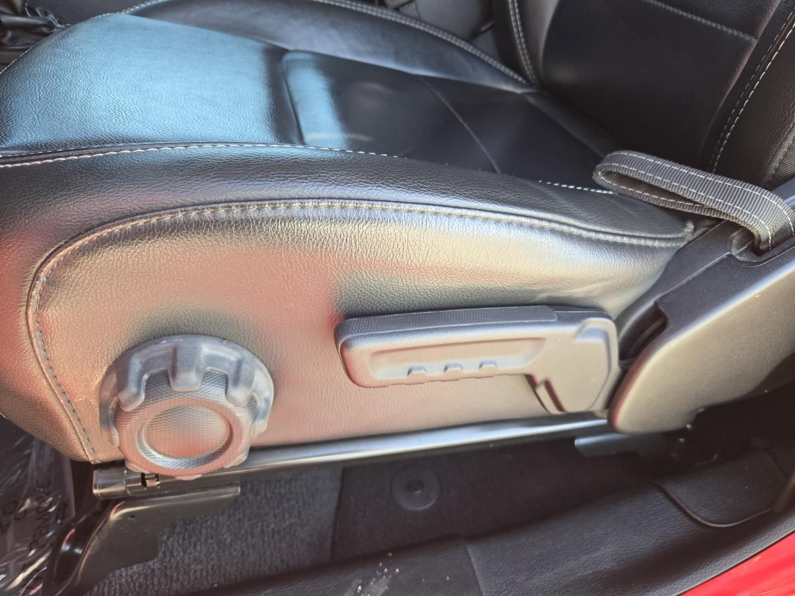 Used 2022 Jeep Wrangler Unlimited Sahara image 26