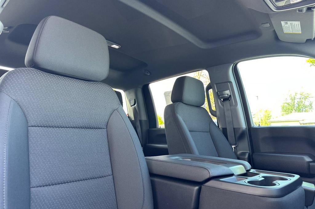 New 2026 GMC Sierra 2500 Pro w/ Convenience Package AWD/4WD image 16