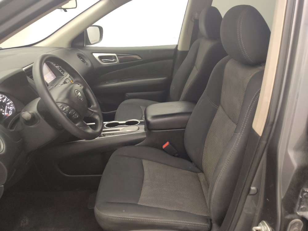 Used 2019 Nissan Pathfinder S FWD image 17