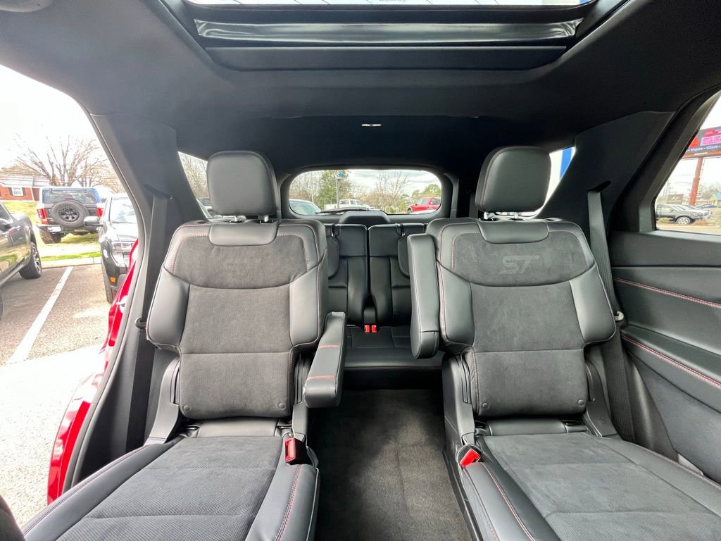 New 2026 Ford Explorer ST image 16