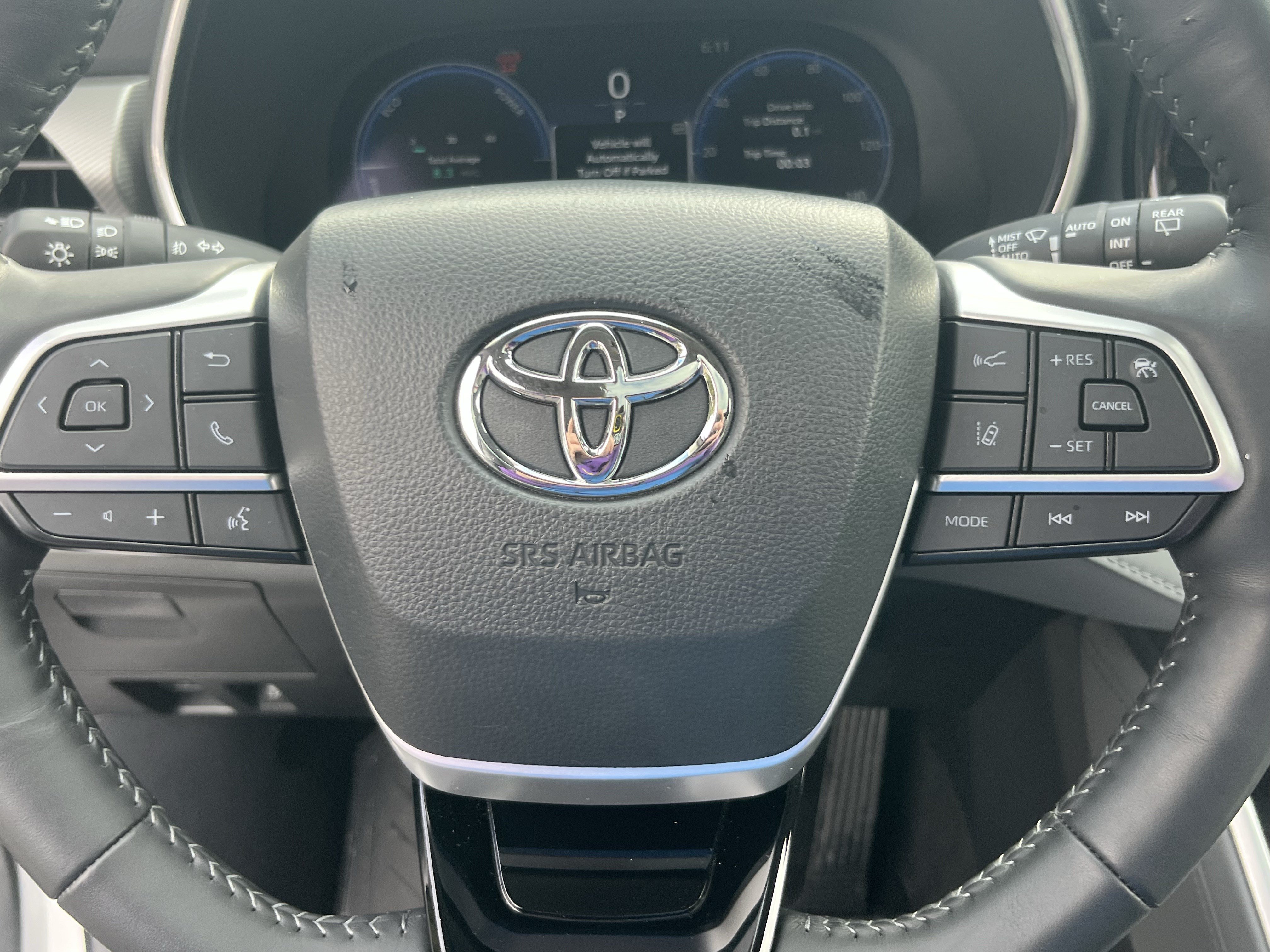 Used 2024 Toyota Highlander Platinum AWD/4WD image 21