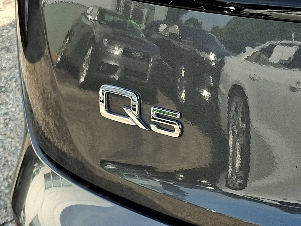 Certified 2025 Audi Q5 2.0T Premium w/ Convenience Plus Package AWD/4WD image 28