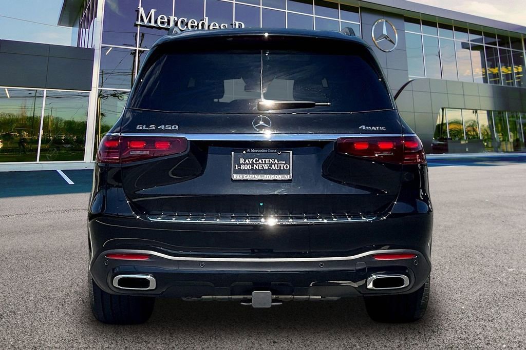 New 2025 Mercedes-Benz GLS 450 4MATIC image 4