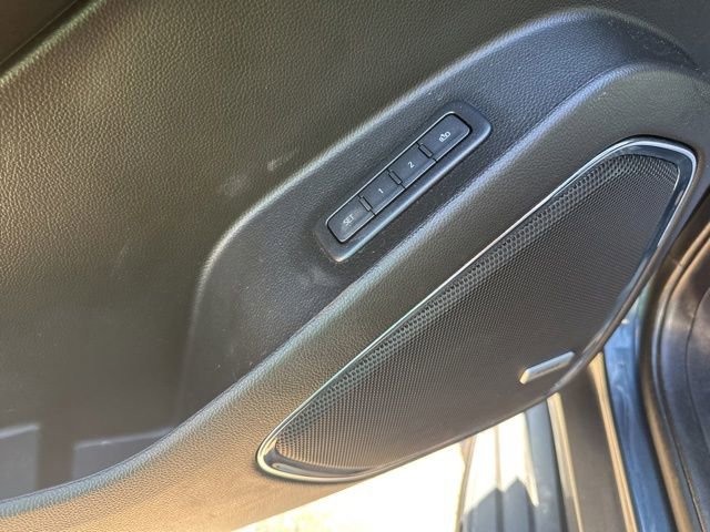 Used 2019 Chevrolet Tahoe Premier AWD/4WD image 11