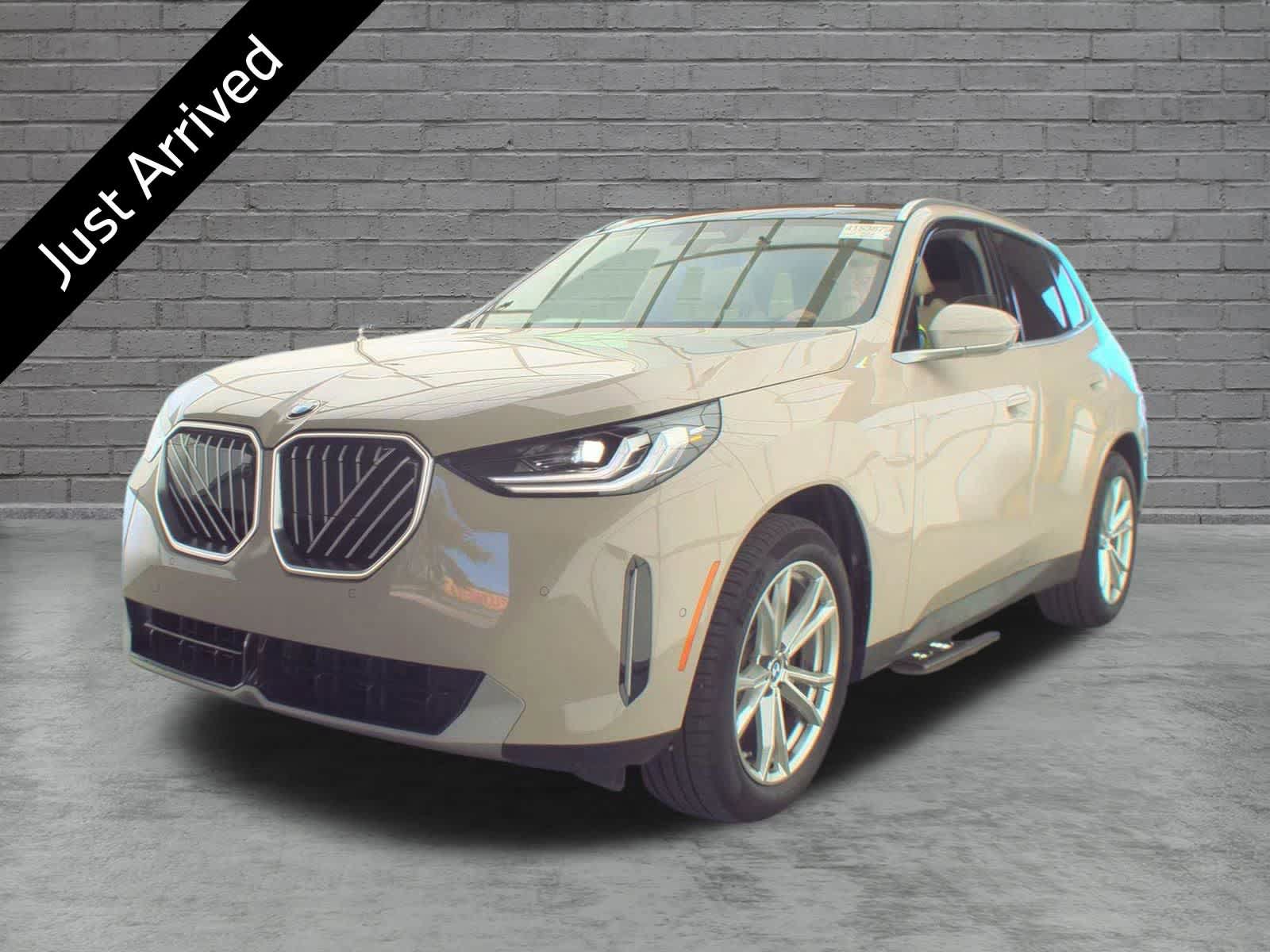 Used 2025 BMW X3 xDrive30i AWD/4WD image 1