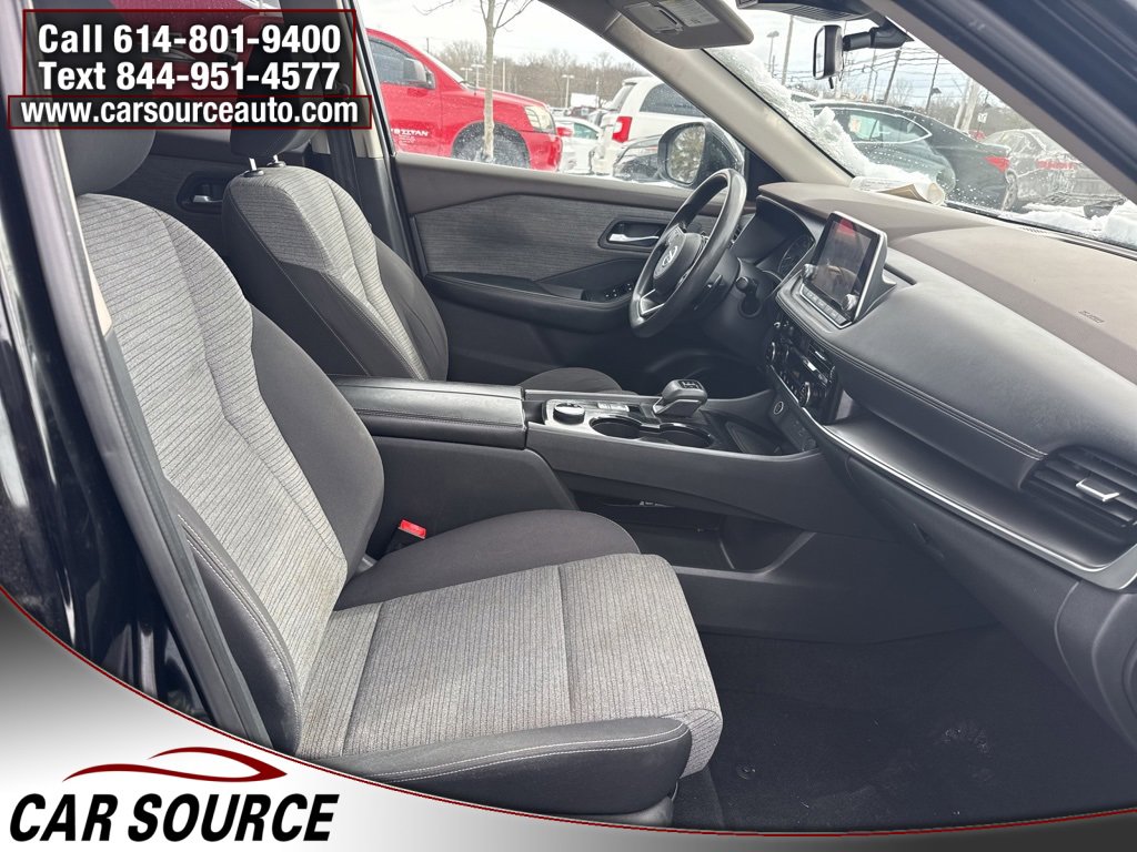 Used 2021 Nissan Rogue SV image 35