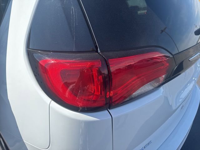 Used 2022 Chrysler Voyager LX FWD image 24