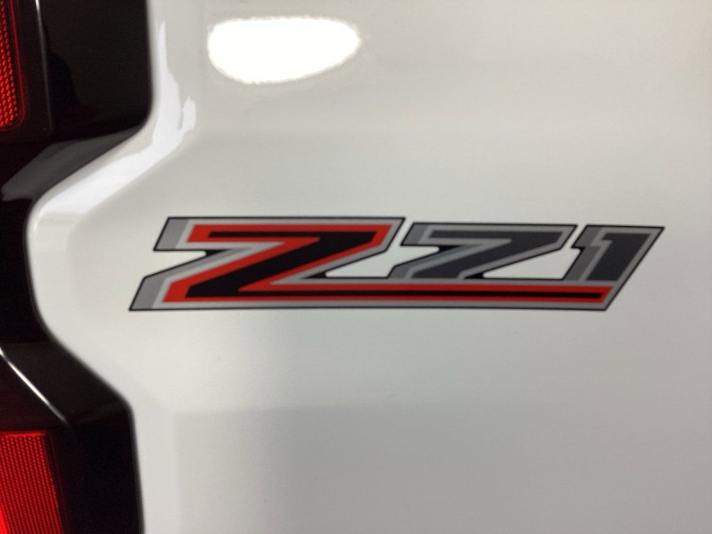 Used 2023 Chevrolet Colorado Z71 w/ Z71 Convenience Package 2 image 32