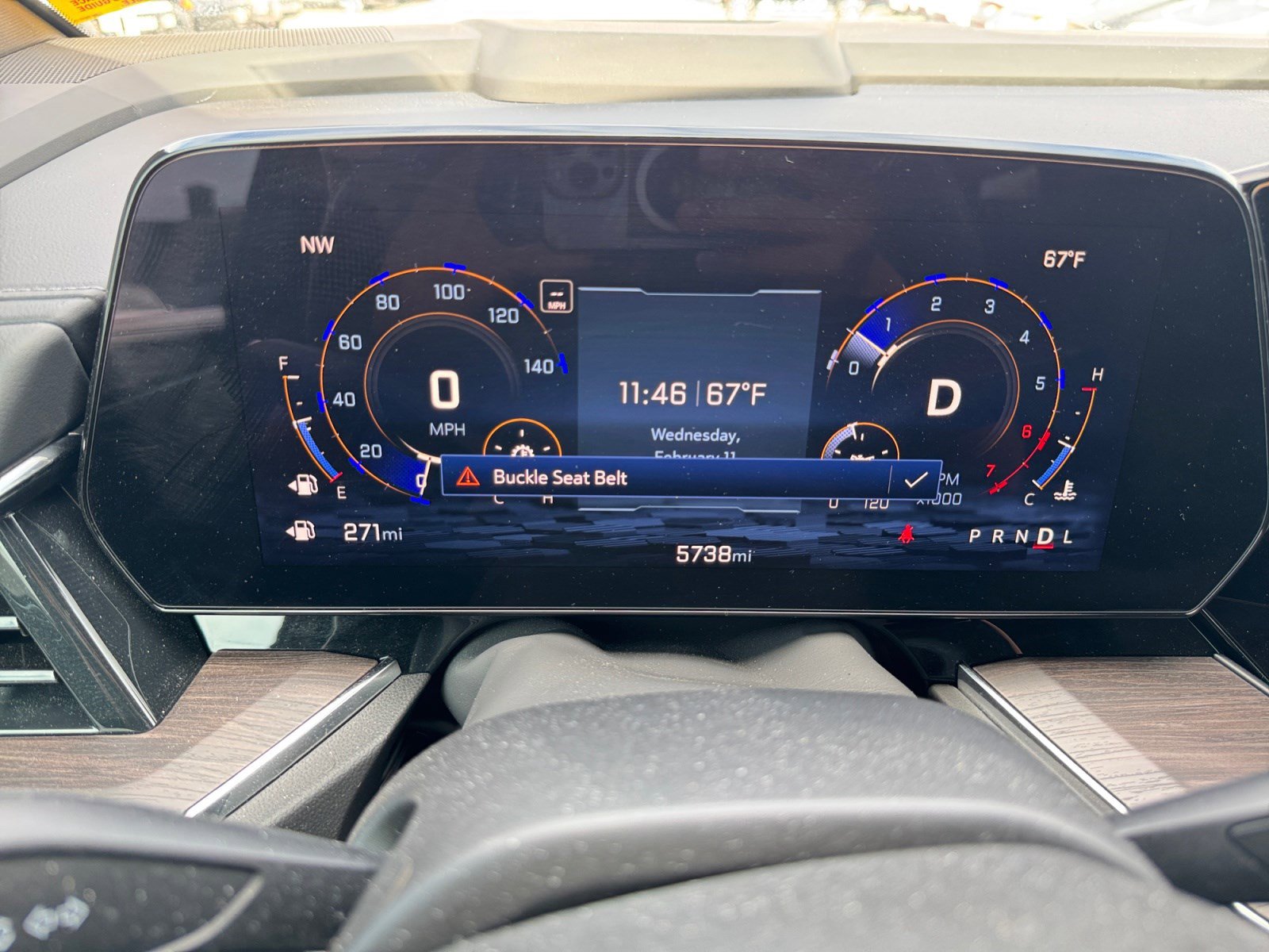 Used 2025 Chevrolet Suburban LS image 17