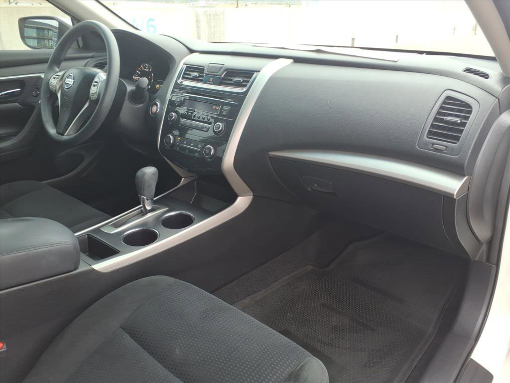 Used 2015 Nissan Altima 2.5 S w/ Power Driver Seat Package image 10