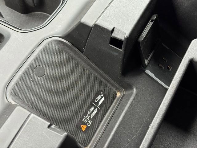 Used 2023 GMC Sierra 1500 AT4 w/ Technology Package image 24