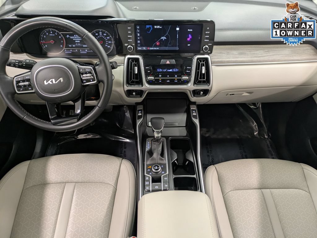 Certified 2023 Kia Sorento X-Line EX AWD/4WD image 24