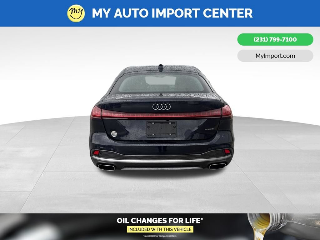 Used 2025 Audi A5 2.0T Premium Plus w/ Premium Plus AWD/4WD image 6