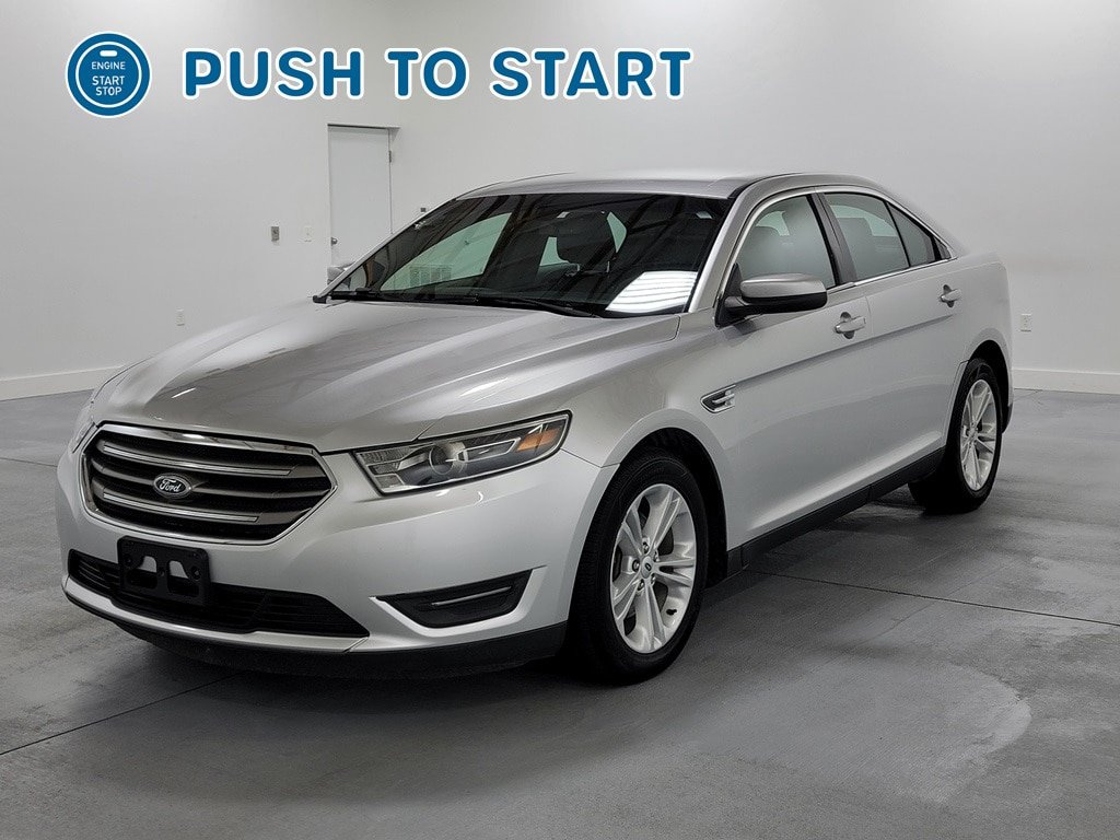 Used 2016 Ford Taurus SEL w/ Equipment Group 201A FWD image 4