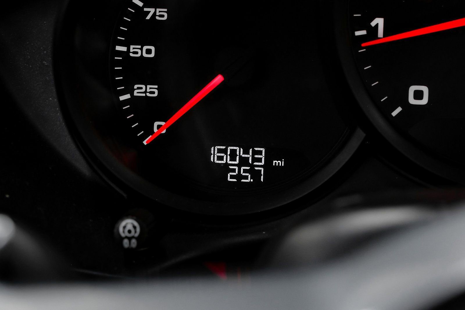 Used 2022 Porsche 718 Cayman image 25