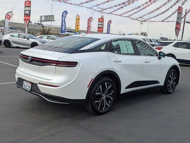 Used 2026 Toyota Crown XLE image 8