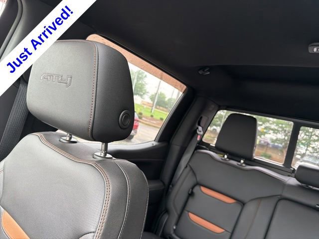 Used 2022 GMC Sierra 1500 AT4 w/ AT4 Premium Package AWD/4WD image 22