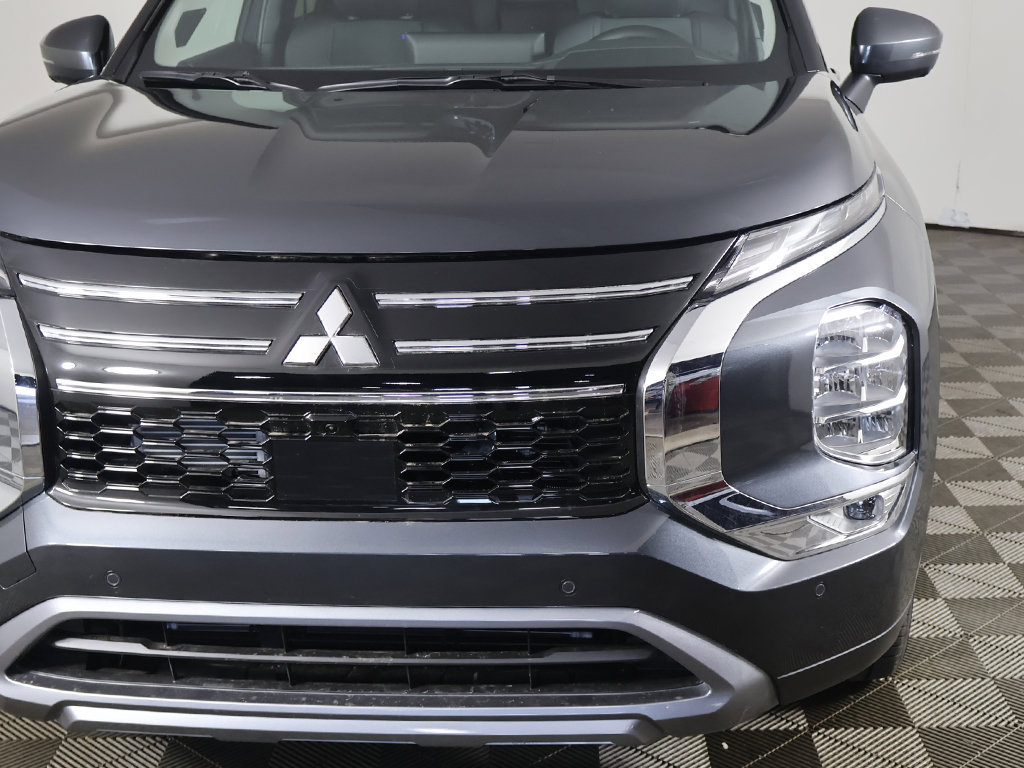 New 2026 Mitsubishi Outlander SE FWD image 16