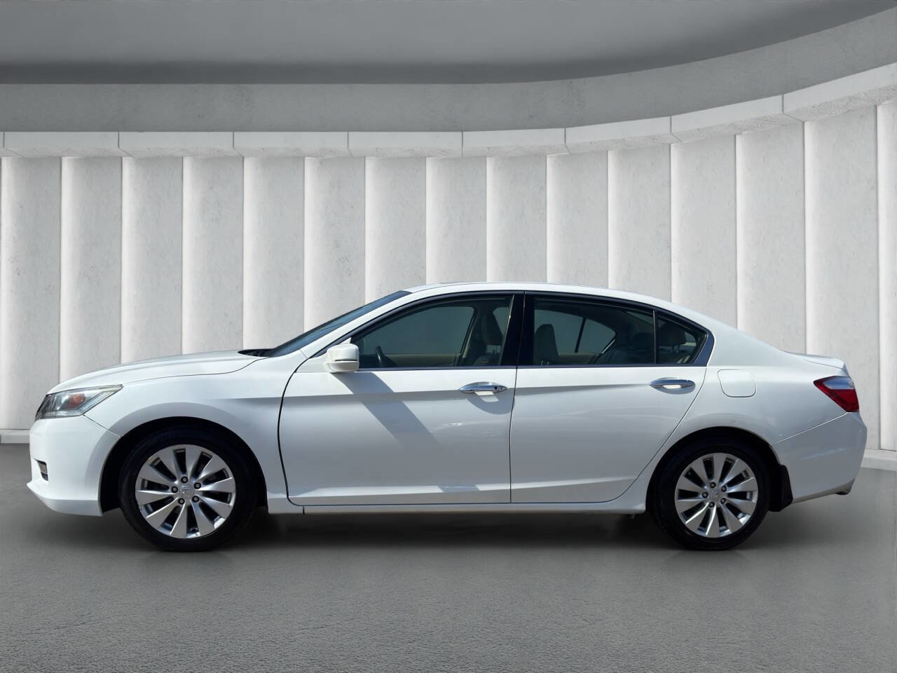 Used 2013 Honda Accord EX-L image 2