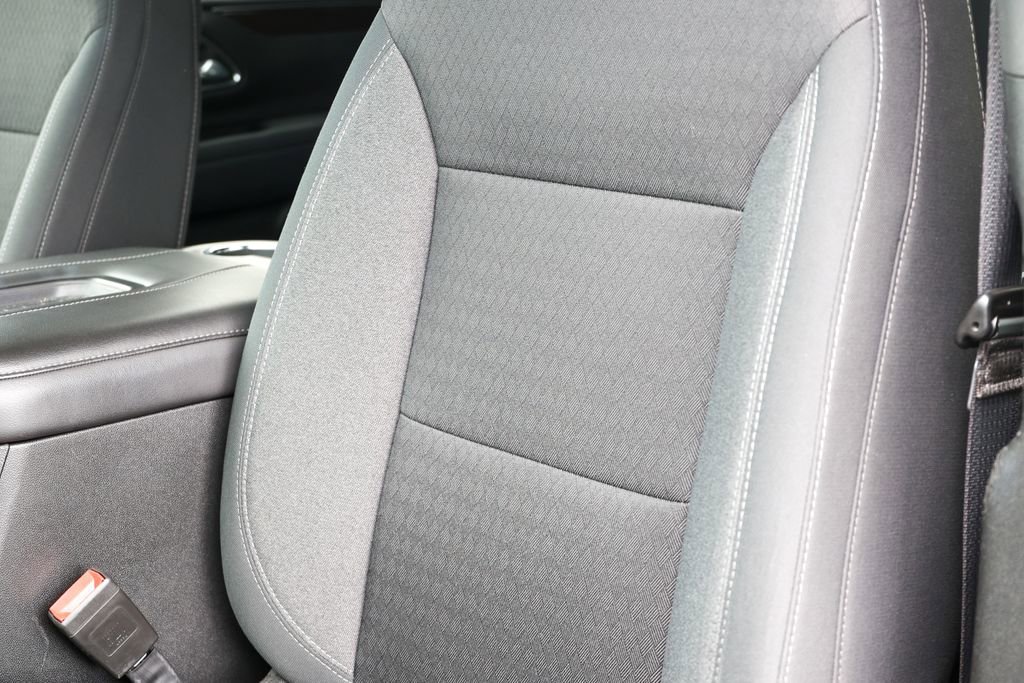 Used 2022 GMC Yukon SLE w/ Gmc Pro Safety Plus Package AWD/4WD image 34