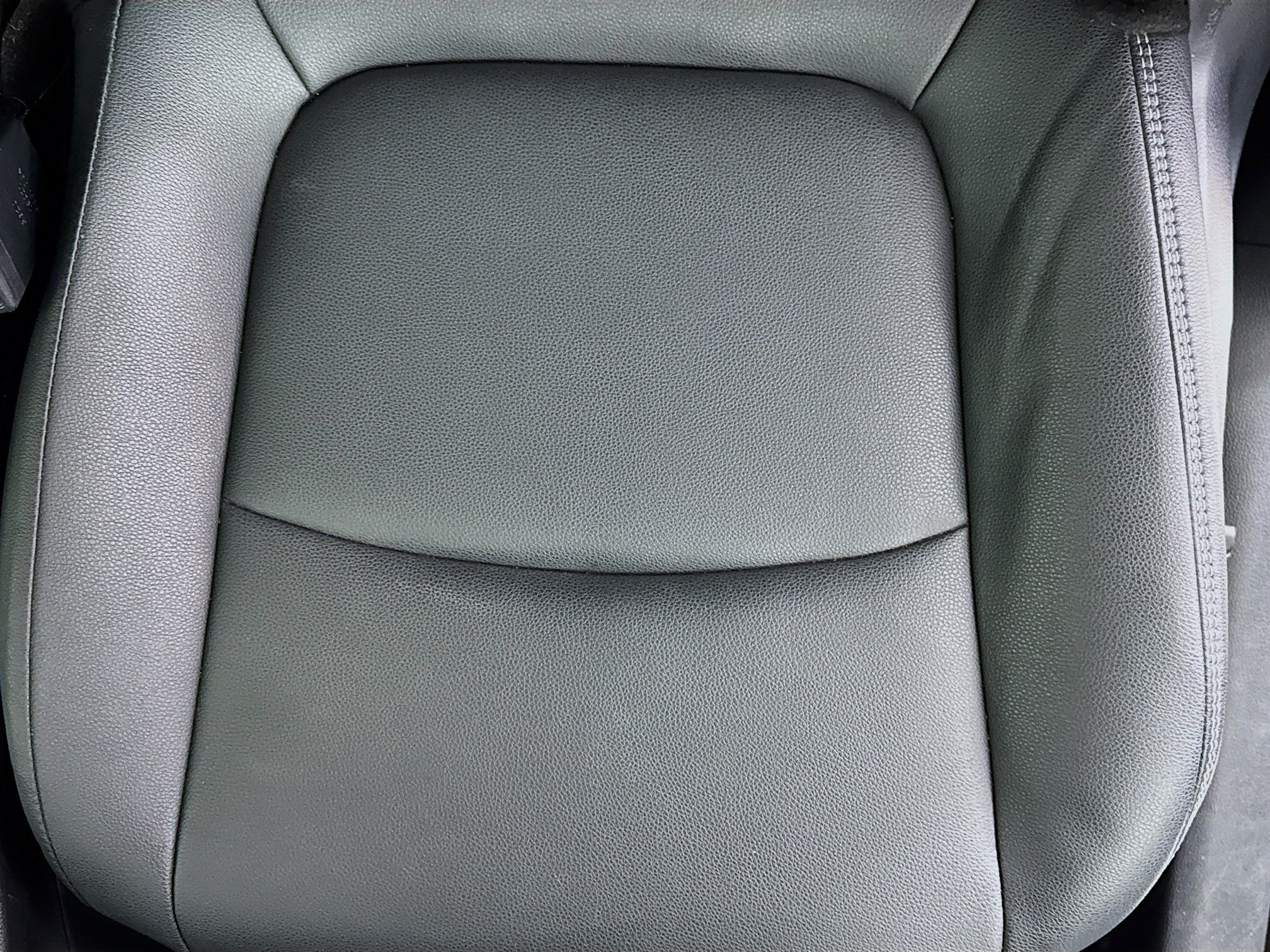 Certified 2025 Toyota Corolla Cross XLE w/ Convenience Package AWD/4WD image 19