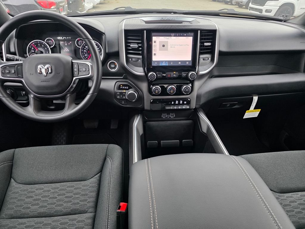 New 2026 RAM 1500 4x4 Crew Cab image 11