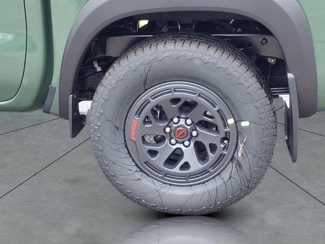 New 2026 Nissan Frontier PRO-4X w/ Tow Package AWD/4WD image 4