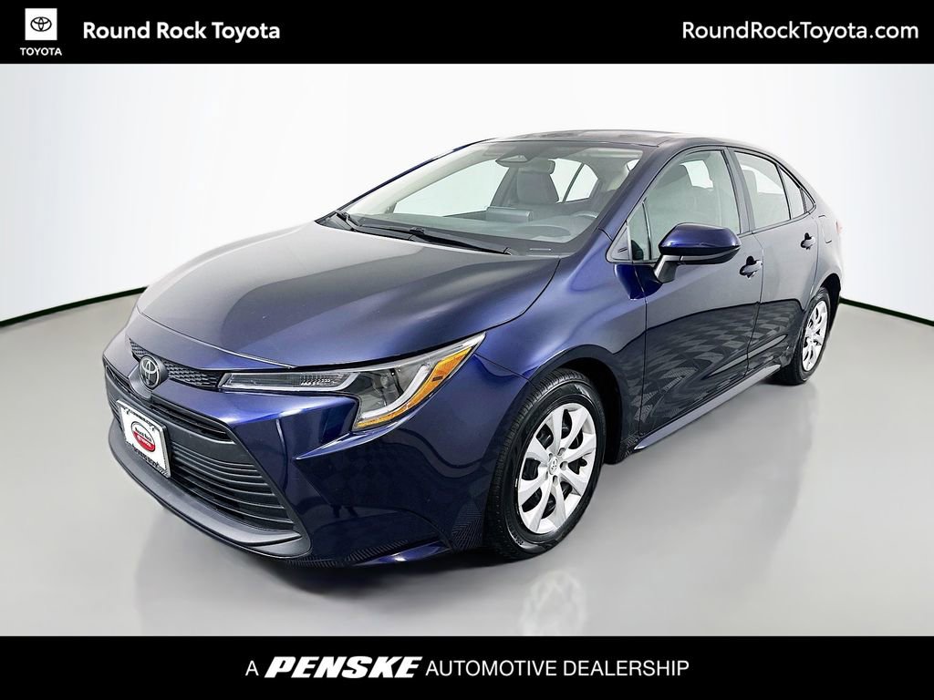 Certified 2024 Toyota Corolla LE image 1