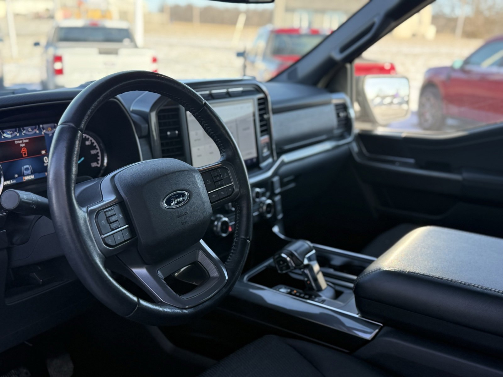 Used 2022 Ford F150 XLT w/ Equipment Group 302A High image 10