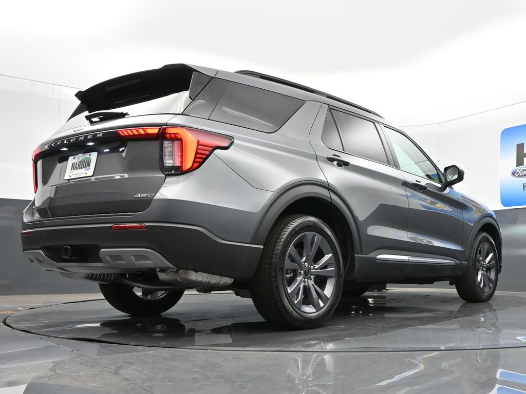 Used 2025 Ford Explorer Active w/ Active Comfort Package image 26